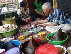 Hajat Lembur, Hajat Buruan atau Hajat Pamenggel Giat Adat Budaya Kampung Sukabirus Desa Cibunar Kecamatan Rancakalong